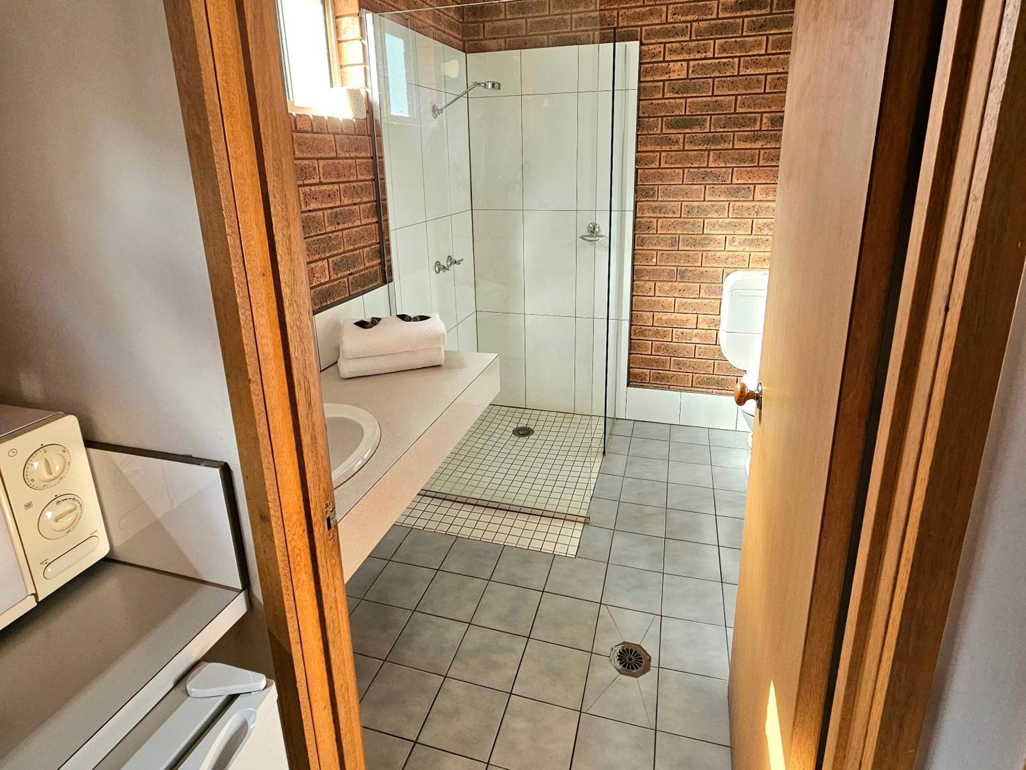 Bridge Motor Inn タカムウォル エクステリア 写真