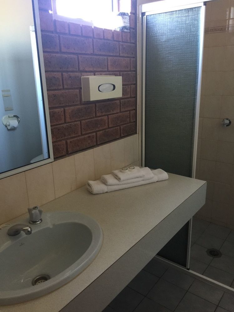 Bridge Motor Inn タカムウォル エクステリア 写真